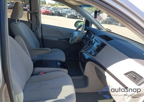 2012 Toyota Sienna Le V6 8 Passenger from USA, damaged, VIN 5TDKK3DC0CS229448